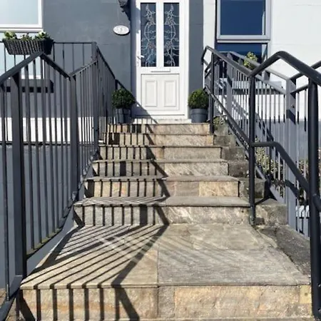 Charming House On Taylors Hill With Free Parking Vila Galway